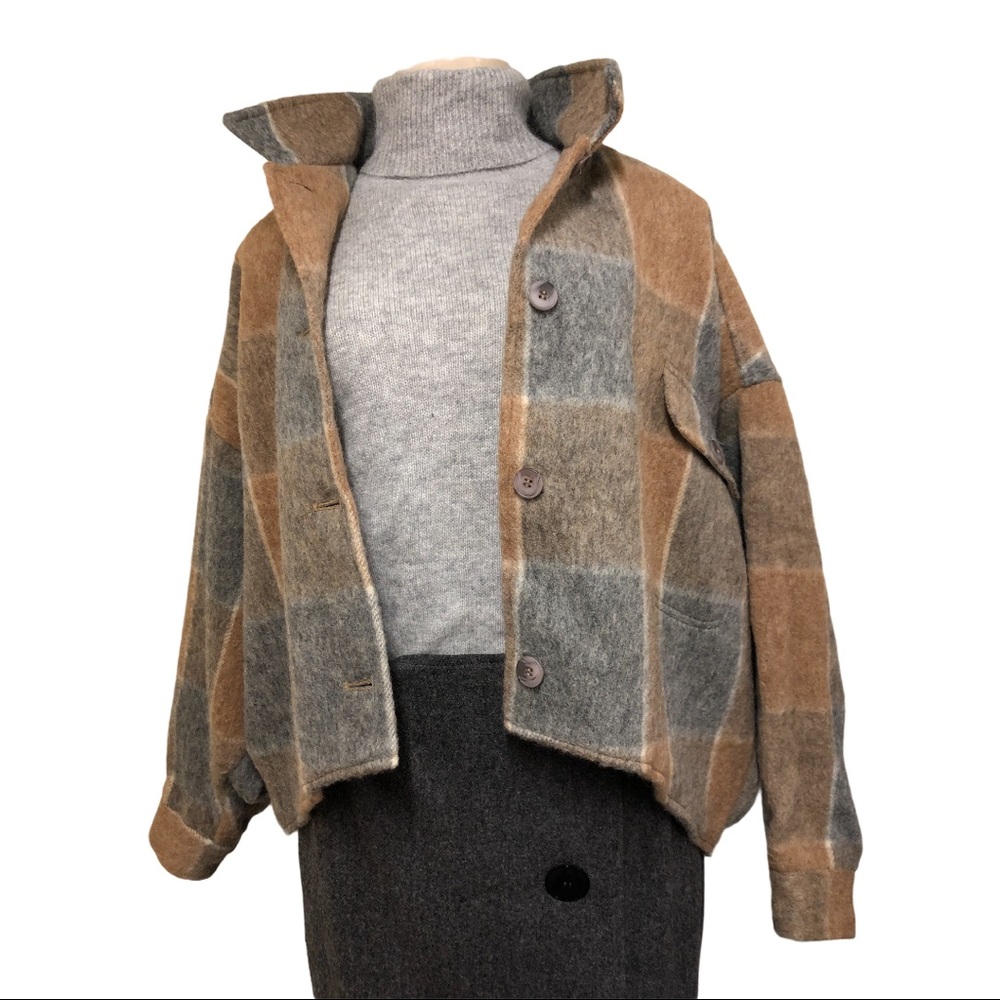 Lovely Vintage Plaid Wool Jacket